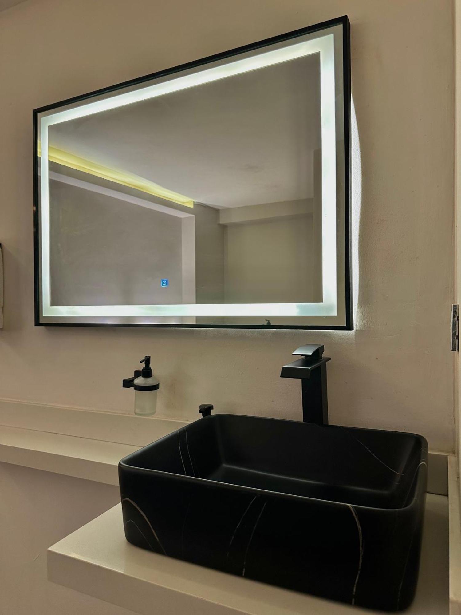 Hotel Bali At Poblado Медельин Экстерьер фото