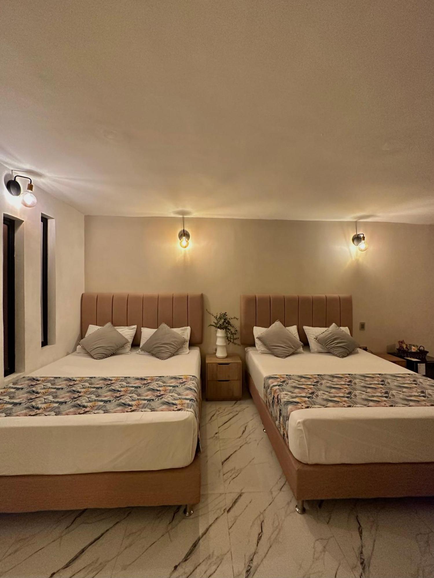 Hotel Bali At Poblado Медельин Экстерьер фото